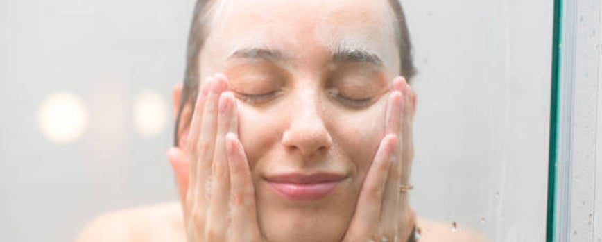 Aliviar picores e inflamaciones cutáneas fruto de la dermatitis o la psoriasis