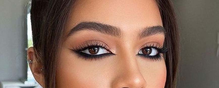 Delineado cat eyes