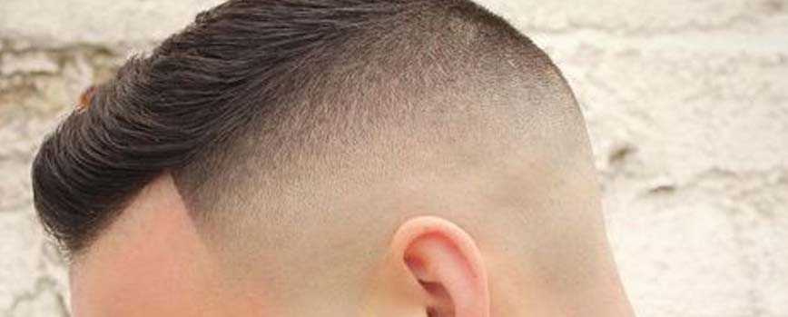 Corte de pelo militar moderno