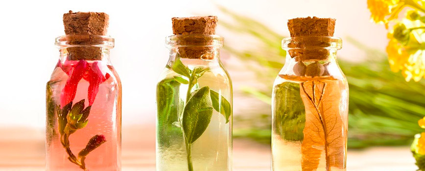 ¿Cómo se utilizan los perfumes con aceites esenciales?